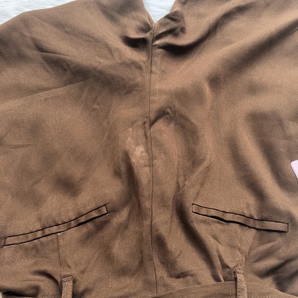 Green pants with tie - Picture 3 of 5